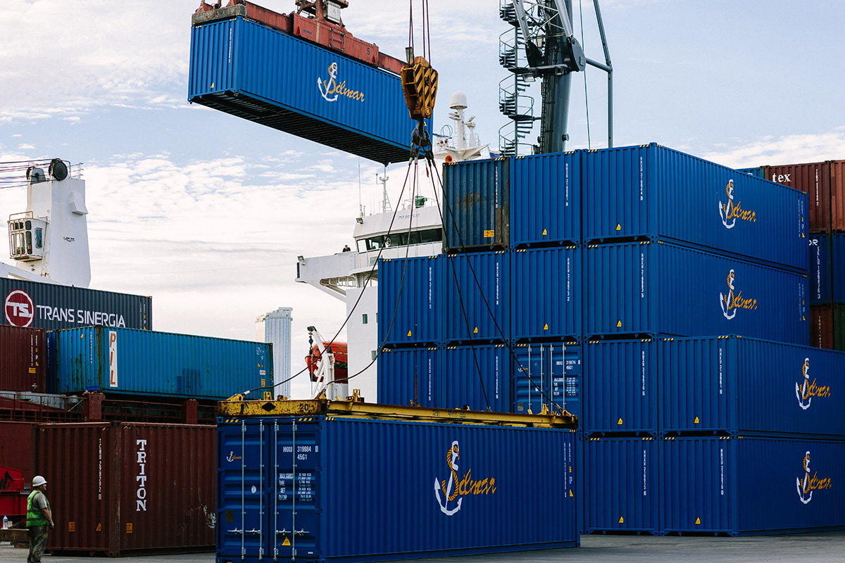 Live Track & Trace feature